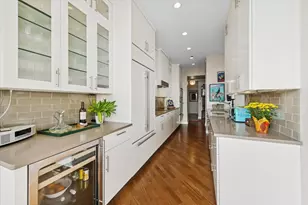 1335 S Prairie Ave, Chicago, IL 60605 - Photo 13