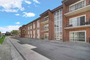 4125 W 97th Pl, Oak Lawn, IL 60453 - Photo 19