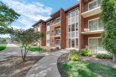 4125 W 97th Place #206, Oak Lawn, IL 60453 - Photo 3