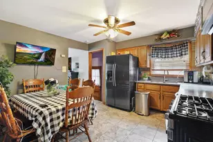 14520 S Parnell Ave, Riverdale, IL 60827 - Photo 5