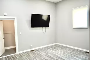 522 W 81st St, Chicago, IL 60619 - Photo 7