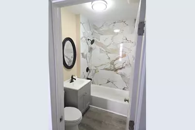 11747 S Lafayette Avenue, Chicago, IL 60628 - Photo 3