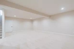 1906 Dunraven Rd, Bloomington, IL 61704 - Photo 19