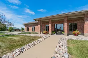 1906 Dunraven Rd, Bloomington, IL 61704 - Photo 25