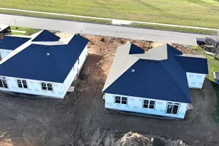 1004 Joshua Ln, Genoa, IL 60135 - Photo 13