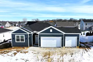 1004 Joshua Ln, Genoa, IL 60135 - Photo 23