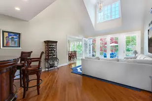 289 S South Shore Ln, Lake Forest, IL 60045 - Photo 7