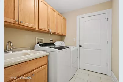 4858 W Chase Avenue, Lincolnwood, IL 60712 - Photo 27