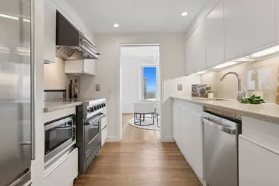 161 E Chicago Avenue #34F, Chicago, IL 60611 - Photo 7