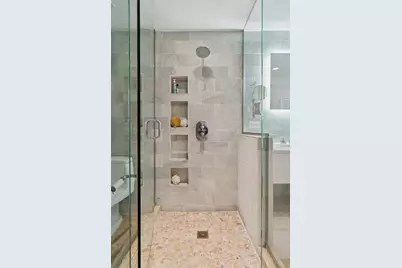 161 E Chicago Avenue #34F, Chicago, IL 60611 - Photo 11