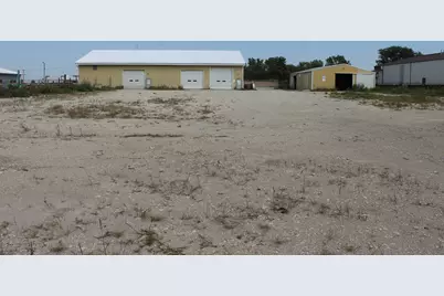 320 W Lincoln Highway, Cortland, IL 60112 - Photo 23