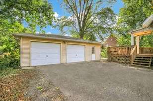 206 E Illinois St, Mansfield, IL 61854 - Photo 7