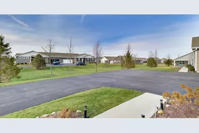 6322 Maple Glen Drive, Wonder Lake, IL 60097 - Photo 19