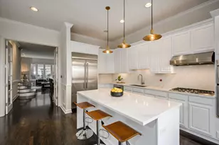 838 W Ancona St, Chicago, IL 60642 - Photo 11