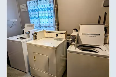 2440 N Harding Avenue #1, Chicago, IL 60647 - Photo 7