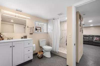 2637 N 73rd Court, Elmwood Park, IL 60707 - Photo 9