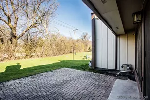 14 Westwood Dr, Indian Head Park, IL 60525 - Photo 33