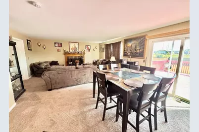 1521 Southport Court, Zion, IL 60099 - Photo 3