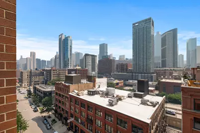 400 W Ontario Street #907, Chicago, IL 60654 - Photo 33
