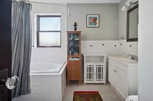 1353 W Wilson Ave, Chicago, IL 60640 - Photo 9