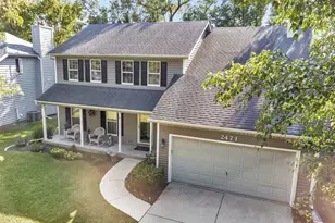 2471 Kingsley Dr, Naperville, IL 60565 - Photo 3