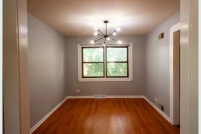 1147 Garfield Avenue, Libertyville, IL 60048 - Photo 3