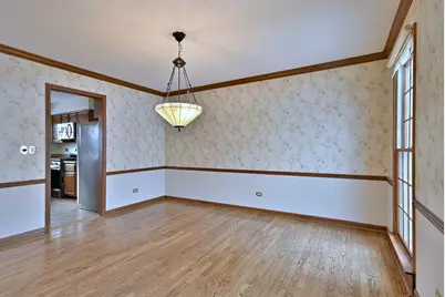 42W439 Sylvan Lane, Saint Charles, IL 60175 - Photo 9