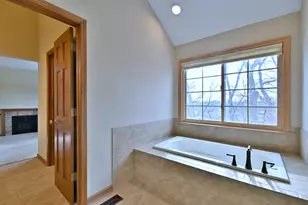 42W439 Sylvan Ln, Saint Charles, IL 60175 - Photo 33