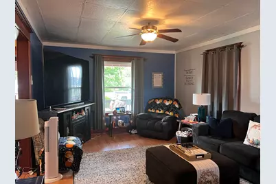 132 W Franklin Street W, Paxton, IL 60957 - Photo 19