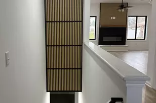 422 View St, Ottawa, IL 61350 - Photo 3