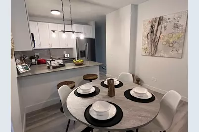 937 N Saint Louis Avenue, Chicago, IL 60651 - Photo 3