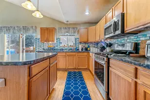 1810 Foxfield Dr, Joliet, IL 60435 - Photo 9