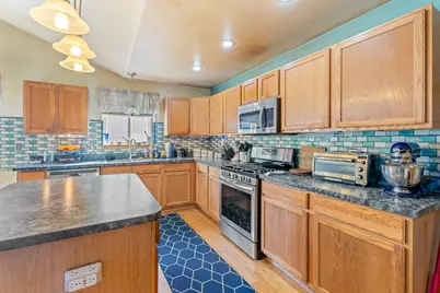 1810 Foxfield Drive, Joliet, IL 60435 - Photo 7