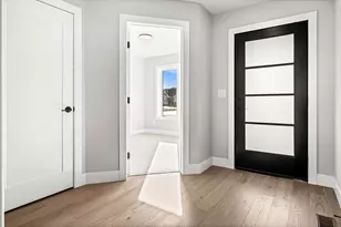 1214 Slate St, Normal, IL 61761 - Photo 3