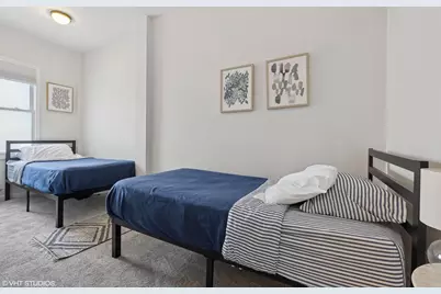 2140 W Belmont Avenue #1F, Chicago, IL 60618 - Photo 9