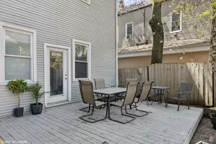 2140 W Belmont Ave, Chicago, IL 60618 - Photo 11