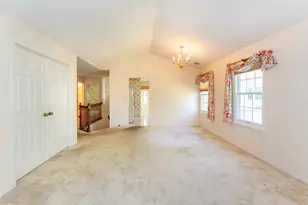 2119 Glasgow Ct, Hanover Park, IL 60133 - Photo 13