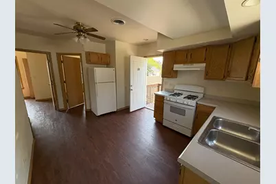 27 N Hickory Street #2B, Joliet, IL 60435 - Photo 3