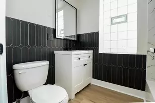 6110 S St Lawrence Ave, Chicago, IL 60637 - Photo 9