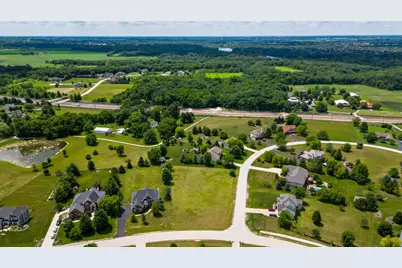 7752 Madeline Drive, Yorkville, IL 60560 - Photo 9