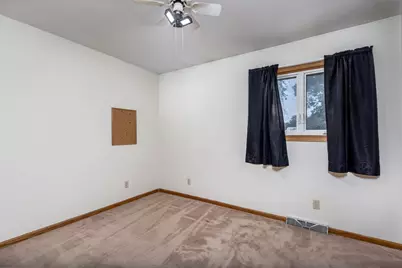 311 S Otter Creek Road, Streator, IL 61364 - Photo 11