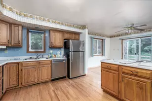 311 S Otter Creek Rd, Streator, IL 61364 - Photo 5