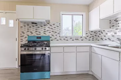 120 Grow Lane, Streamwood, IL 60107 - Photo 3