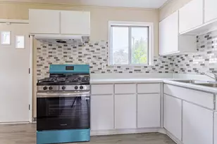 120 Grow Ln, Streamwood, IL 60107 - Photo 3