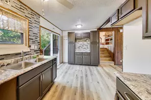 228 Gordon Ave, Romeoville, IL 60446 - Photo 13