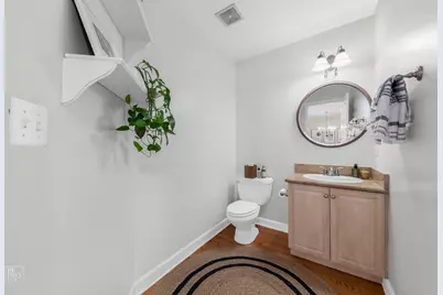 536 W Evergreen Street, Wheaton, IL 60187 - Photo 7