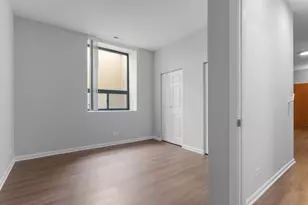 2451 W Howard St, Chicago, IL 60645 - Photo 11