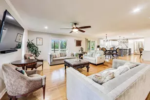 179 Sycamore Dr, Hawthorn Woods, IL 60047 - Photo 17