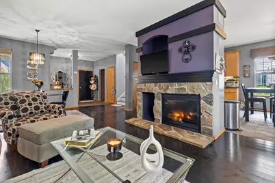 410 Bay Tree Circle, Vernon Hills, IL 60061 - Photo 3