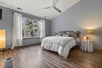 410 Bay Tree Circle, Vernon Hills, IL 60061 - Photo 13